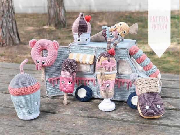 Ice cream truck crochet pattern