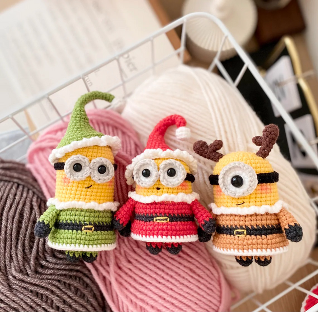 Yellow buddies crochet pattern