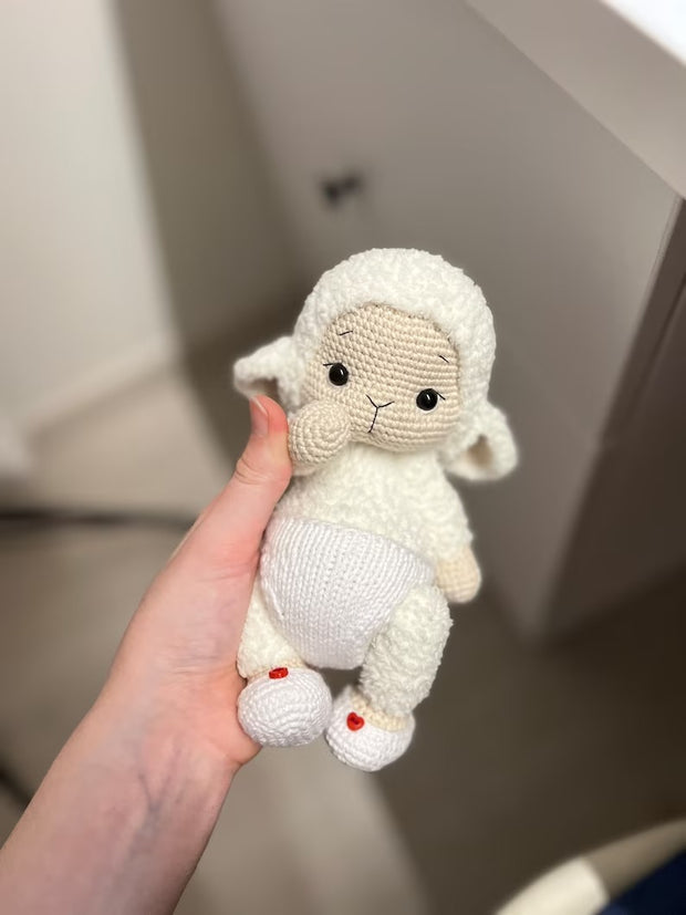 crochet heart clothes for amigurumi lamb