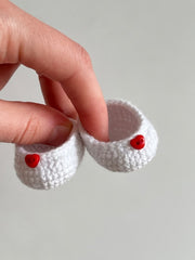 crochet heart clothes for amigurumi lamb