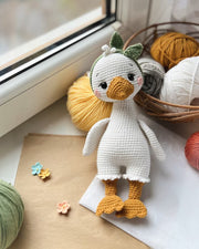 Bella The Goose Crochet Pattern