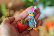 Amigurumi crochet pattern of small goslings