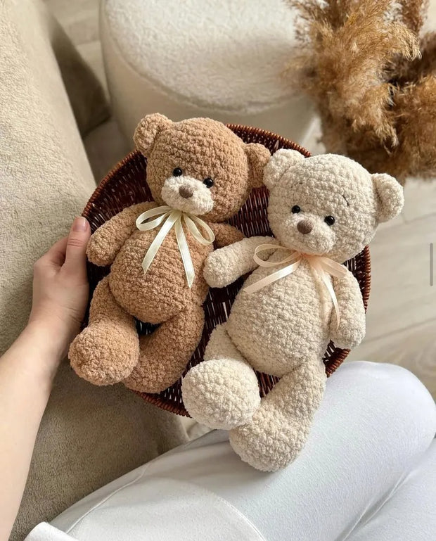 Crochet pattern amigurumi bear in English pdf manual.