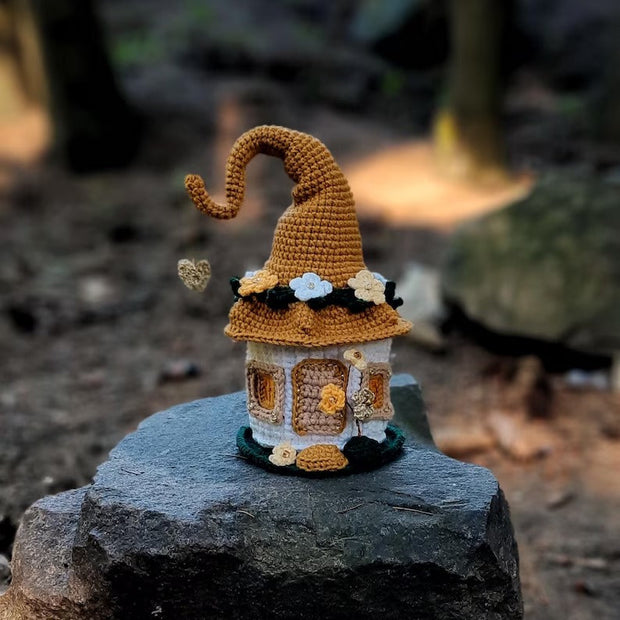 Magical house Crochet pattern