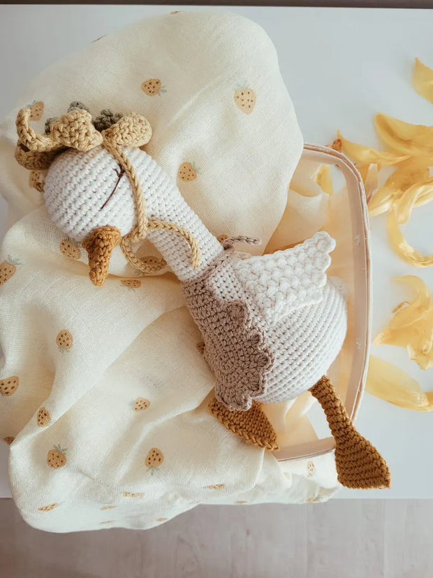 Mother Goose crochet pattern