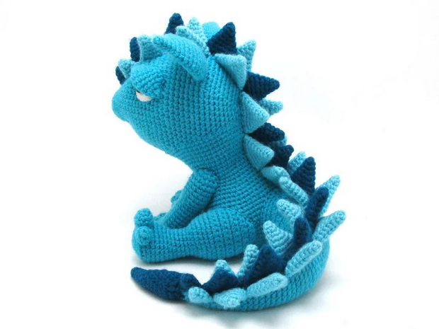 amigurumi crochet pattern, dragon