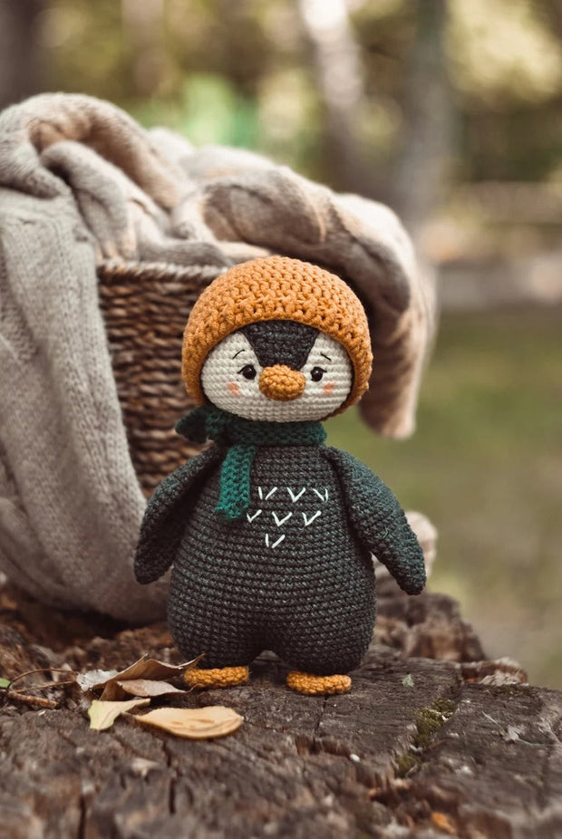 Penguin crochet pattern